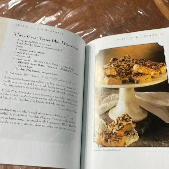 Hersheys classic cookbook 2000 - Picture 6 of 8